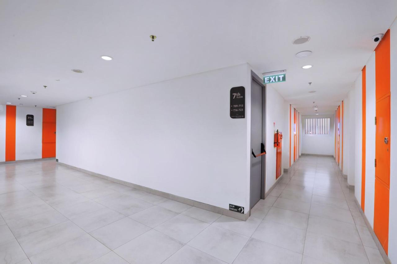 Starlet Hotel Jakarta Airport Тангеранг Экстерьер фото