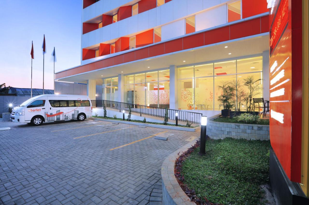 Starlet Hotel Jakarta Airport Тангеранг Экстерьер фото